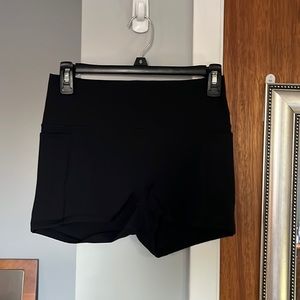 Fabletic Shorts w/ pockets and tag